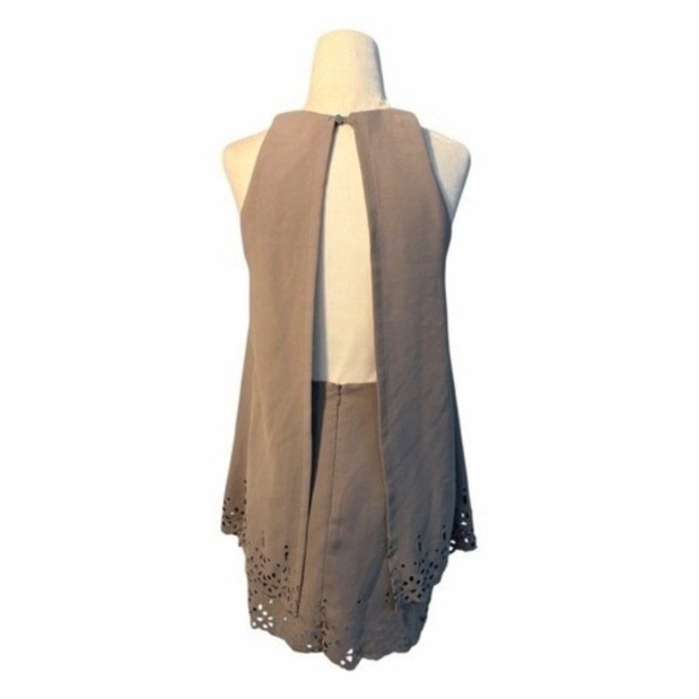 Bec + Bridge Laser Cut Mini Dress Taupe Gray Flowy Layered Knit 2 - Picture 7 of 11